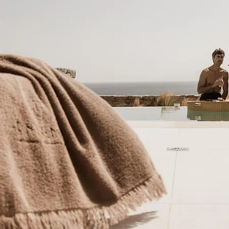 מלון Enigma Mykonos Hideaway אורנוס