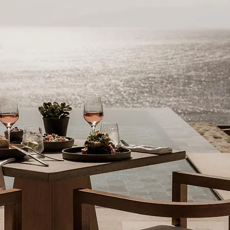 Enigma Mykonos Hideaway 4* אורנוס